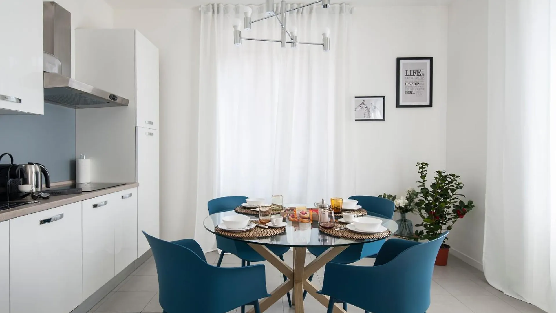 Santa Maria Square View - Family Accomodation Milano Lejlighed