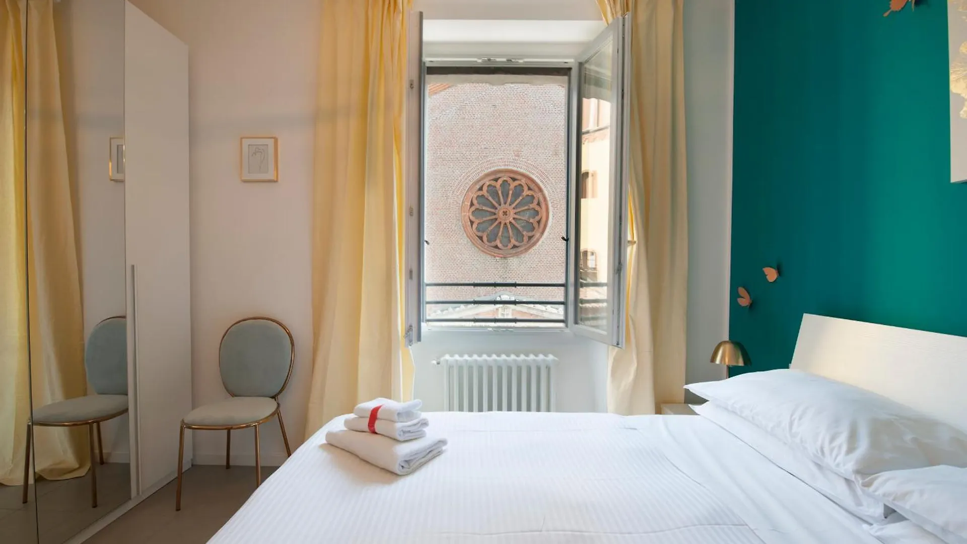 Santa Maria Square View - Family Accomodation Milano 0*,  Italien